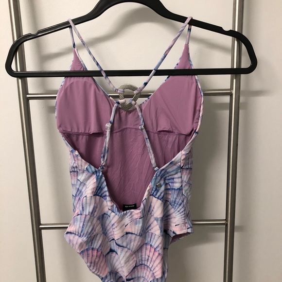 NEW Dolce Vita Swimsuit - Picture 2 of 3